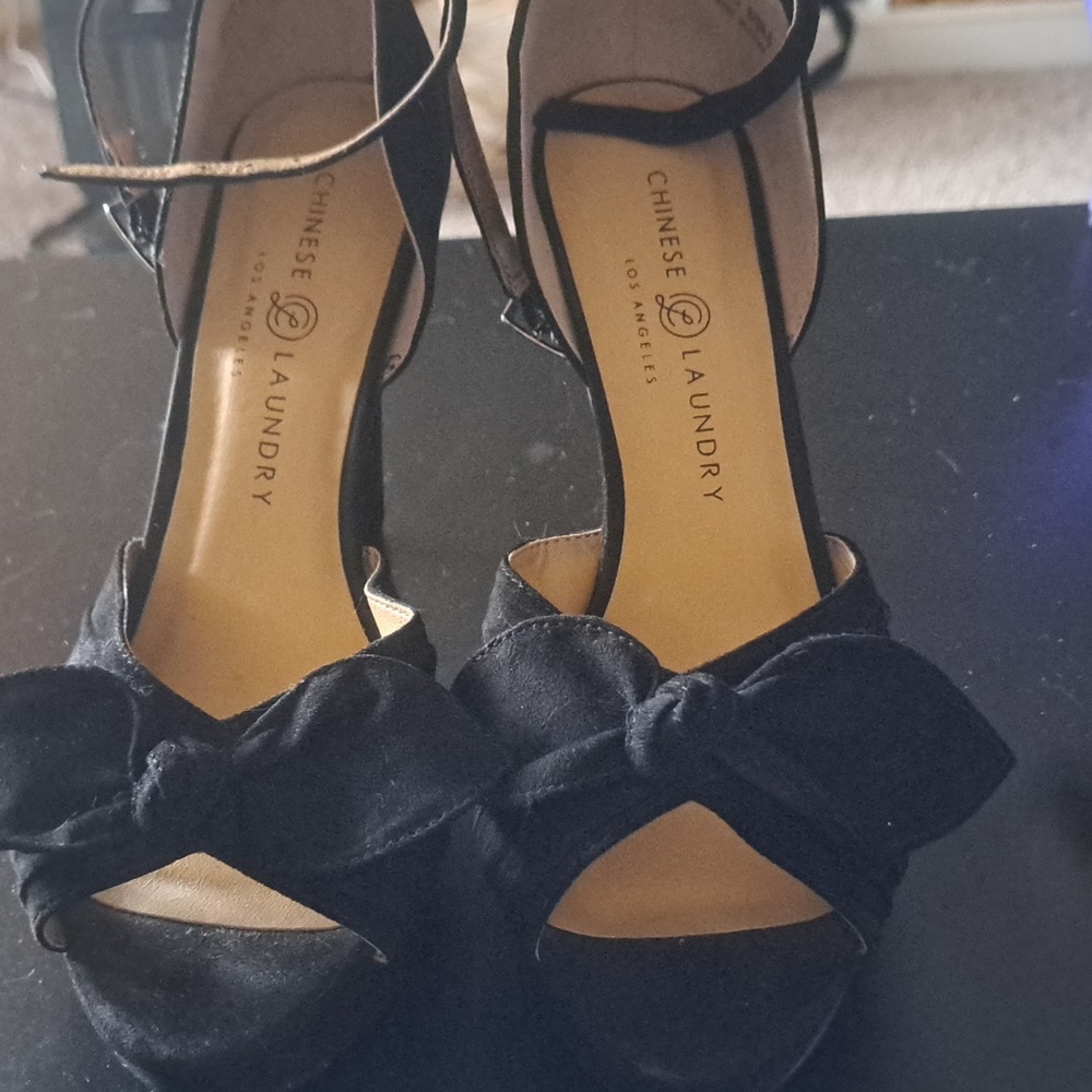 Black heel